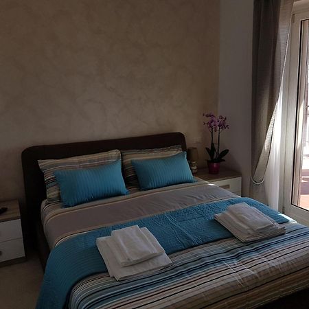 Mary'S Penthouse Daire Lido di Ostia Dış mekan fotoğraf