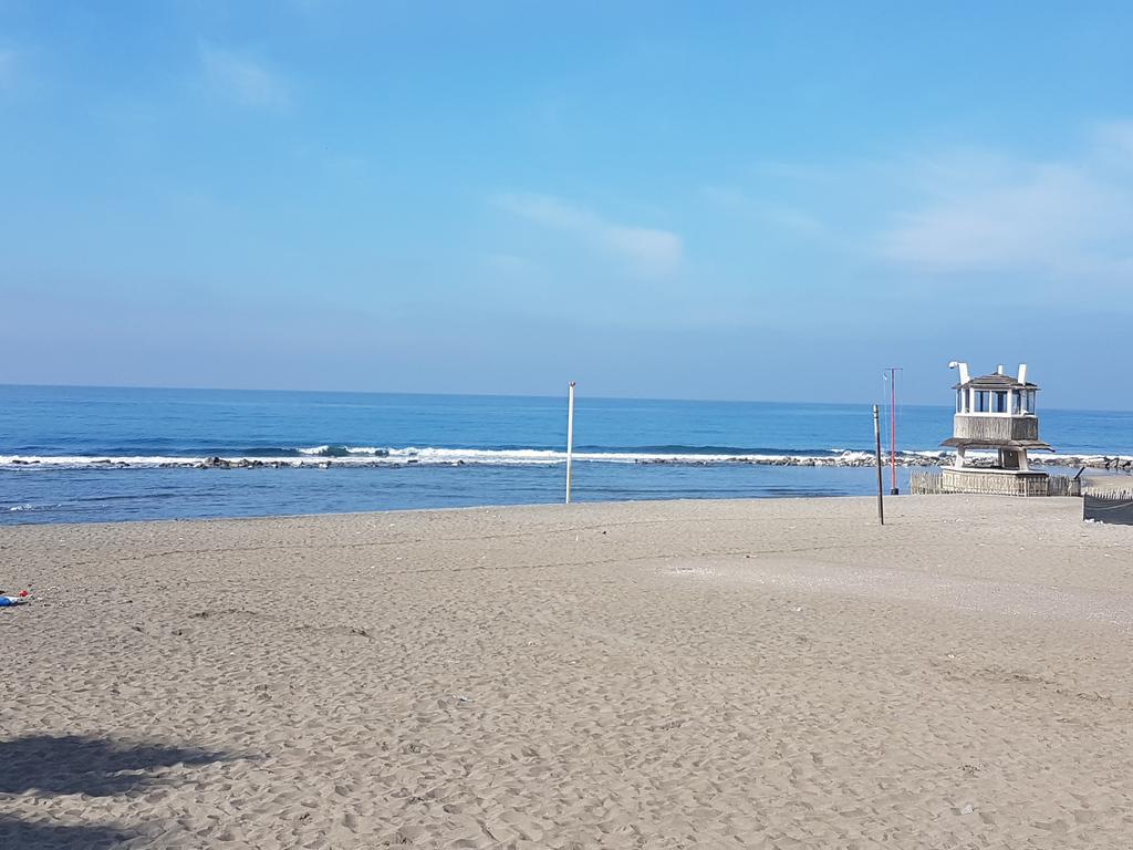 Mary'S Penthouse Daire Lido di Ostia Dış mekan fotoğraf